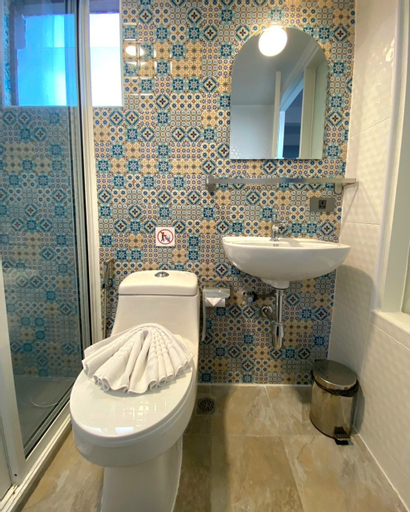 Bathroom 6