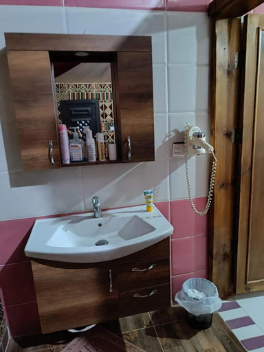 Bathroom 3, Taj Wadi Rum camp, Quaira