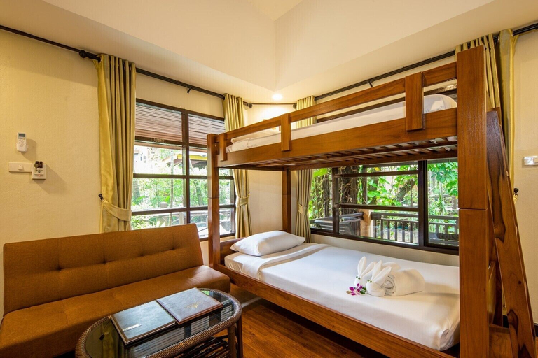Bedroom 6
