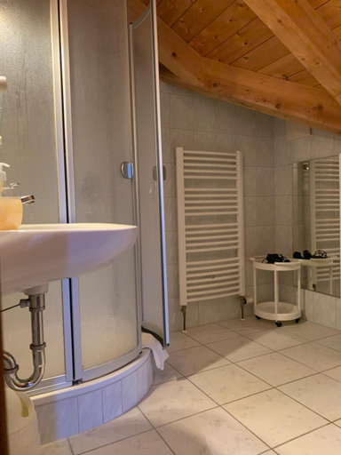 Bathroom 2, Gasthof Sonnenheim, Berchtesgadener Land