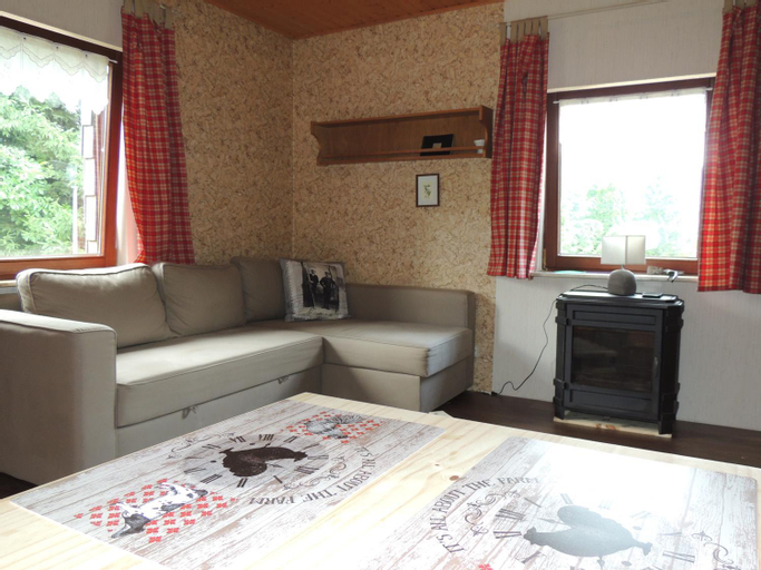 Bedroom 2, Les Hauts de Brochot, Vosges