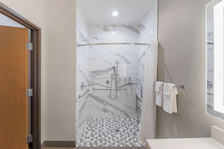 Bathroom 3, Best Western Plus Chickasha Inn, Grady