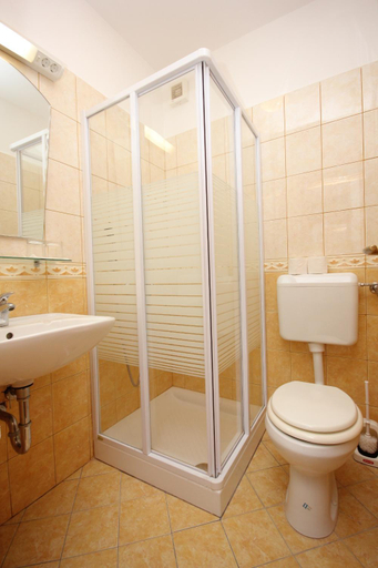 Others 3, Double Room Zaglav 8144c, Sali