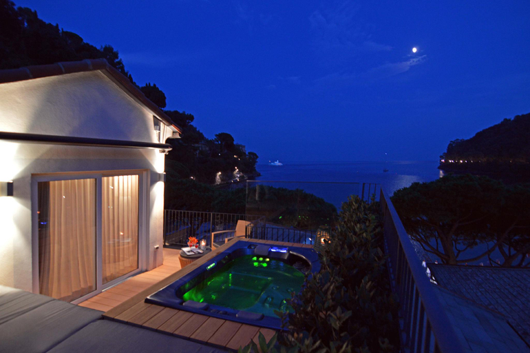 Swimming Pool 5