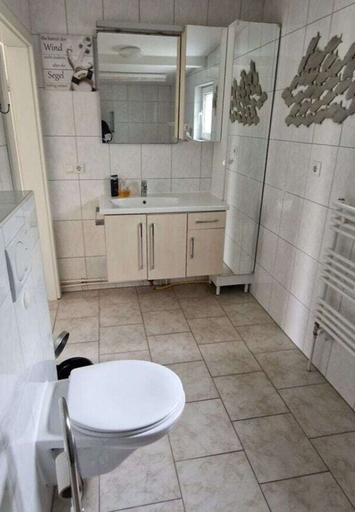 Bathroom, Pellworm Ostersiel 1, Nordfriesland