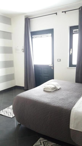 Bedroom 2, Affittacamere arabafenice, La Spezia