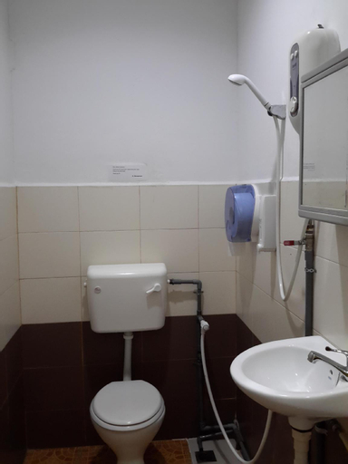 Bathroom 3