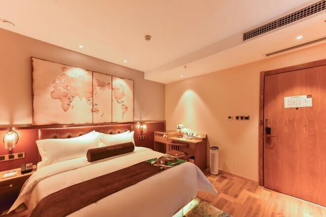 Bedroom 3, James Joyce Coffetel (Beijing Happy Valley Fatou Metro Station), Beijing