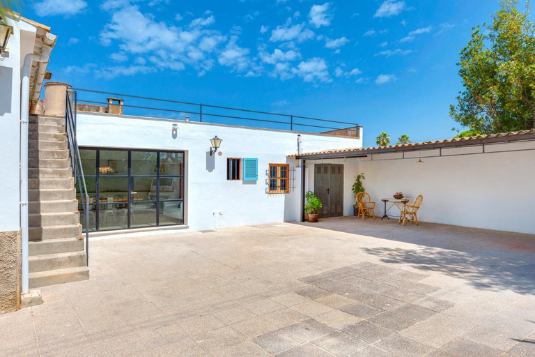 Balcony/terrace 2, Villa Palma - Establiments by PriorityVillas, Baleares