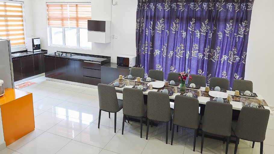 Meeting Room 14