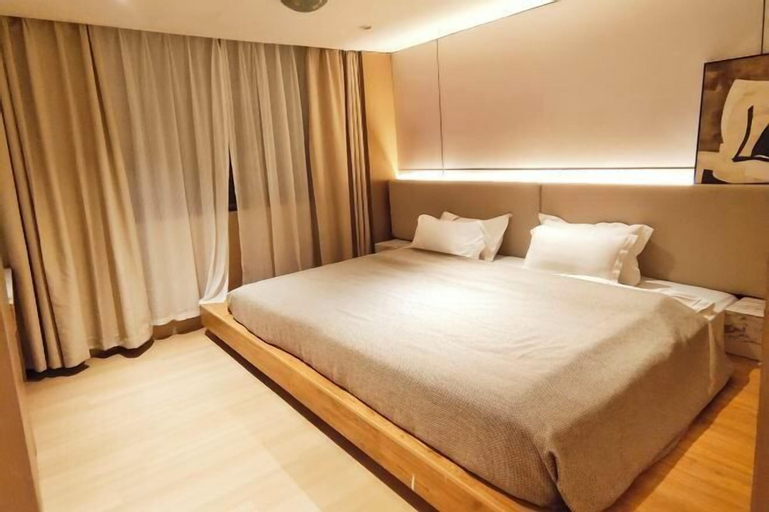 Bedroom 19