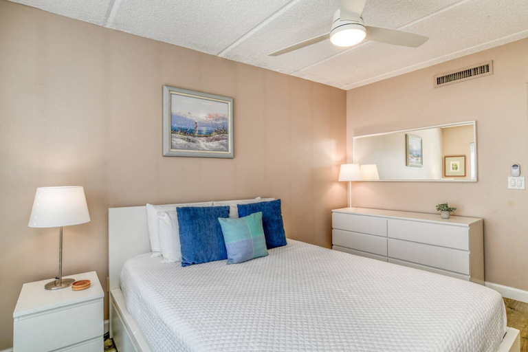 Bedroom 3, Pier Point 57, Saint Johns