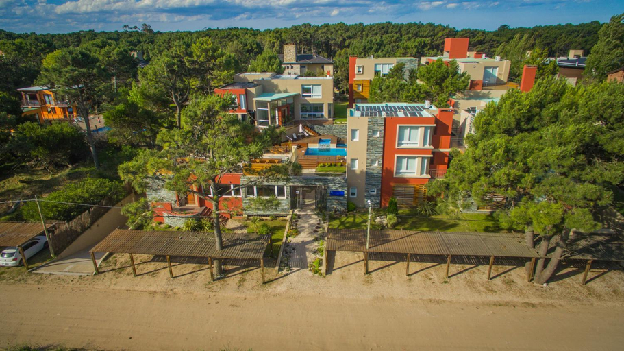 Others 3, Punta 28, Villa Gesell