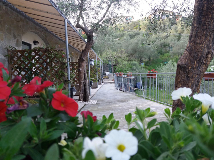 Exterior & Views 5, Affittacamere arabafenice, La Spezia