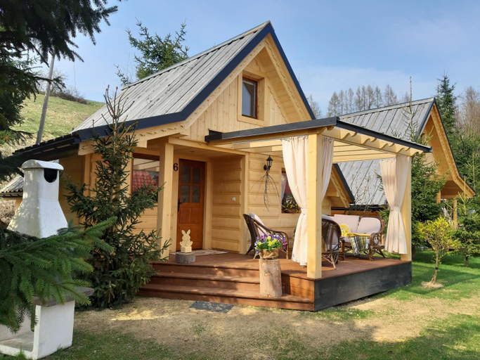 Others 5, Caloroczne domki z jacuzzi Pasja I, Nowy Targ