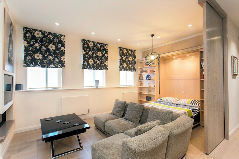 Others 4, Ultra Modern 1-bedroom Apartment in Soho, London