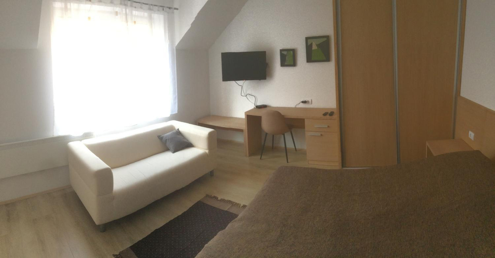 Others 4, Apartment Masic, Sombor