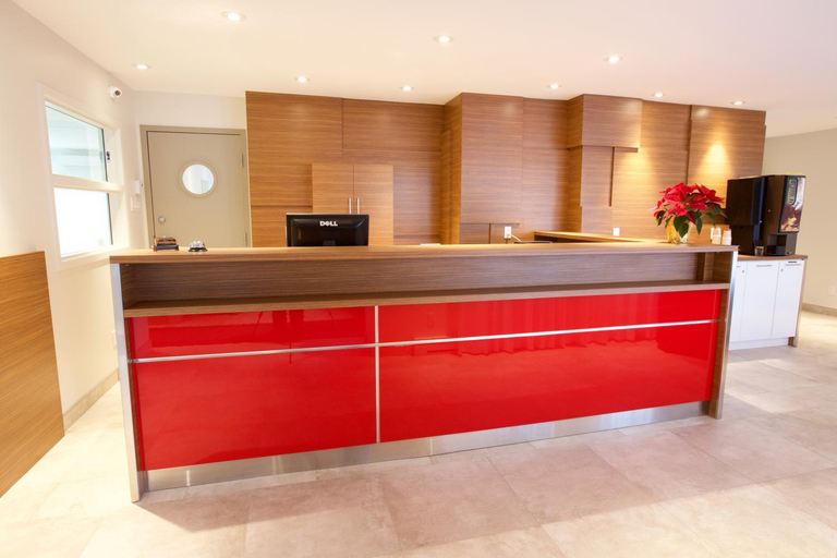 Public Area, Hotel Le Voyageur, Beauce-Sartigan