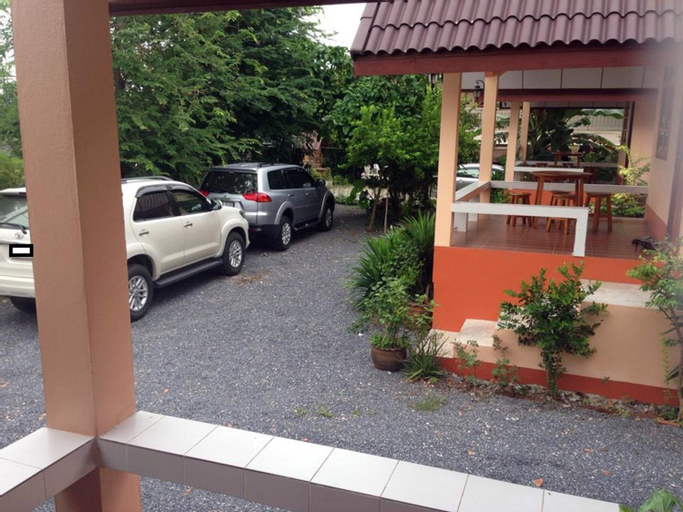 Chuanchom Resort, Khuan Khanun