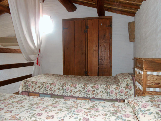 Bedroom 2, Domus Antiga Appartamenti, Carbonia-Iglesias