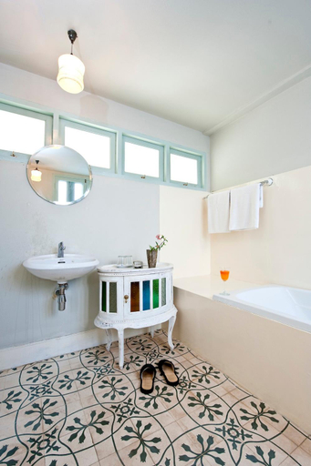 Bathroom 2, Villa Duangchampa, Muang Chiang Mai