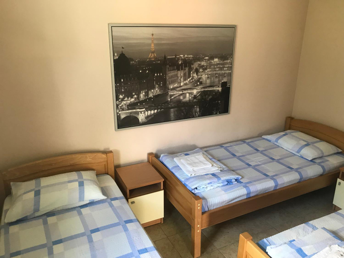 Others 5, Apartmani Tomovic