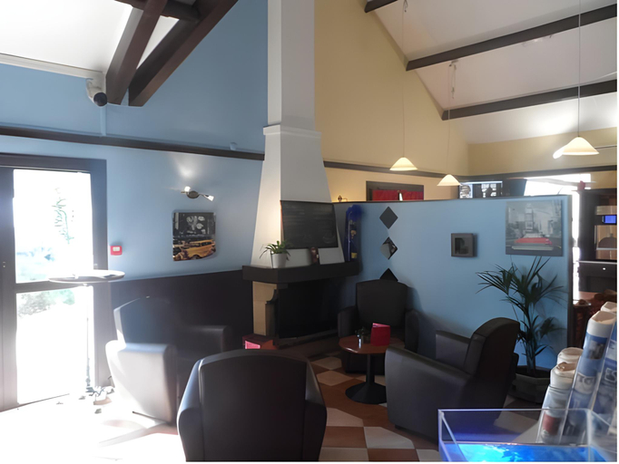 Public Area 3, B&B HOTEL Niort Sud Venise Verte, Deux-Sèvres