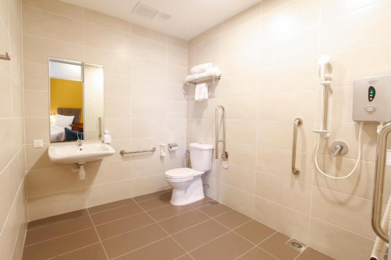 Bathroom 4, CitiVilla Hotel Penang, Penang Island