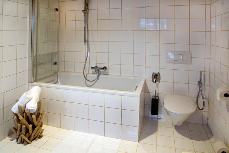Bathroom, Bodele Alpenhotel, Bregenz