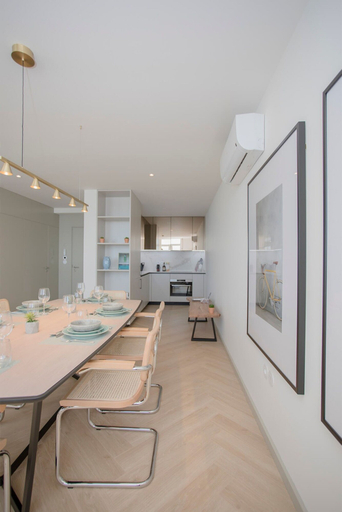 Room 3, Liiiving in Porto Luxury Beachfront Apartment V, Porto