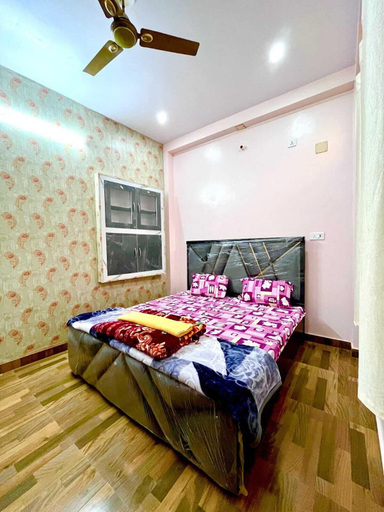 Bedroom 2, Trilok Residency, Varanasi