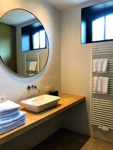 Bathroom 2, Groot Noordhof, West-Vlaanderen