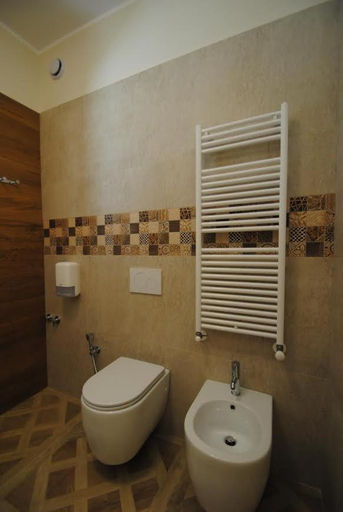 Bathroom 3, Il Salice, Teramo