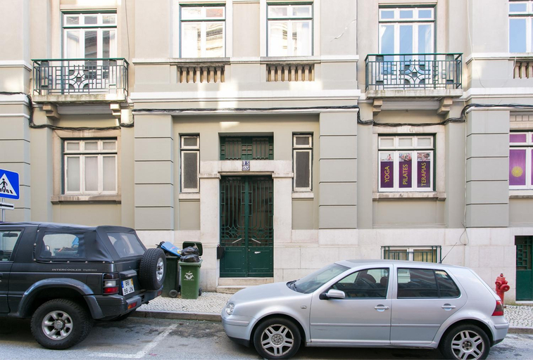 Rato by Central Hill Apartments, Lisboa