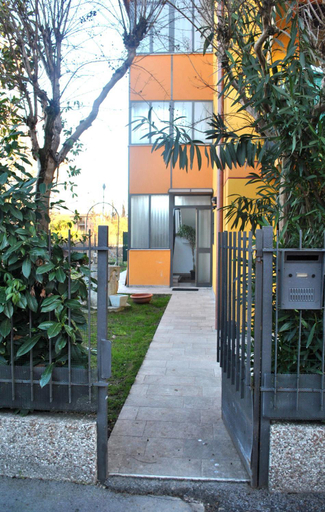 Others 4, Agli Ospedali, Padua