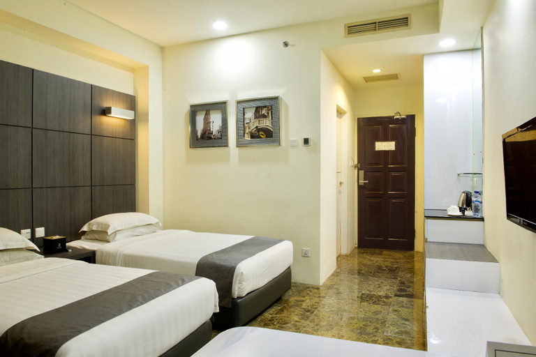 Bedroom 9