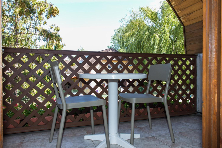 Others 5, Familia Apartman 304, Fonyód