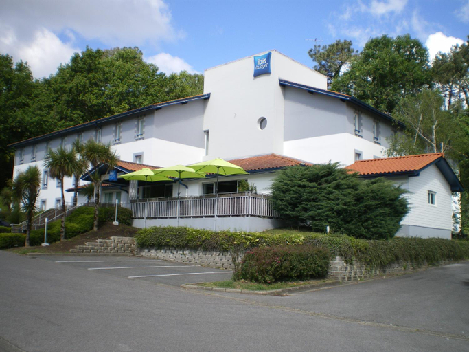 Exterior & Views 2, ibis budget Biarritz Anglet, Pyrénées-Atlantiques