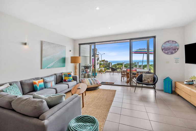 Others 4, Waterfront Seven, Surf Coast - West