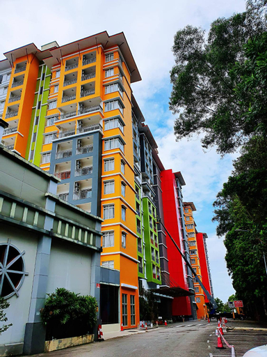 Exterior 11