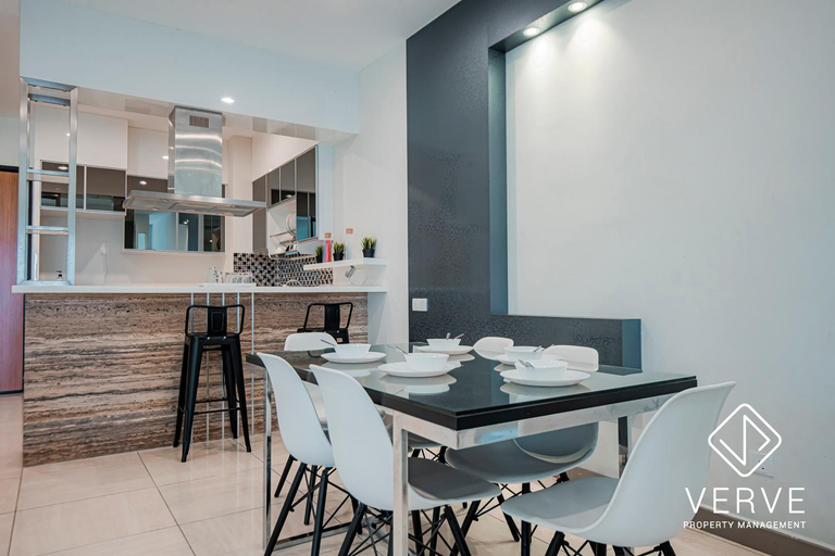 Dining Room 17