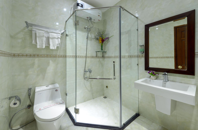 Bathroom 3