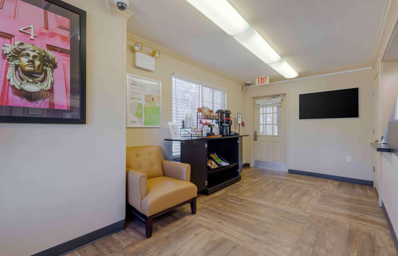 Public Area 2, Extended Stay America Fairfax – Fair Oaks, Fairfax