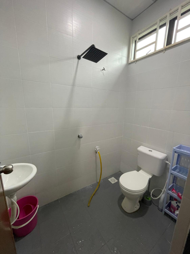 Bathroom 3, Arwaa Homestay Beachview (Bachok) I - Full AC, Bachok