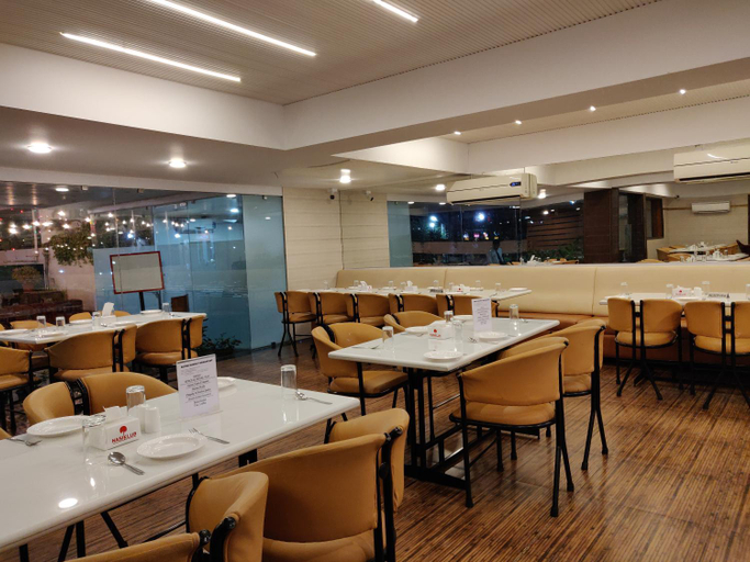 Food & Drinks 2, Nasiklub, Nashik