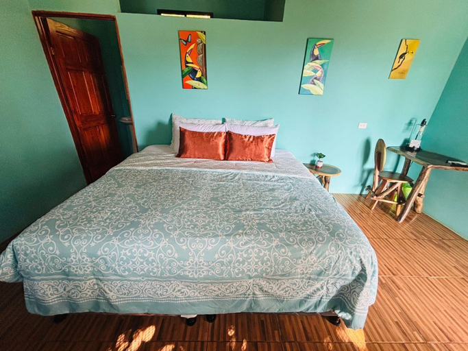 Bedroom 3, Hotel Vista Bonita, Parrita