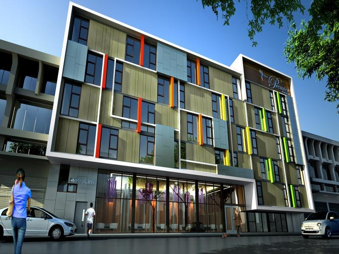 Exterior 1