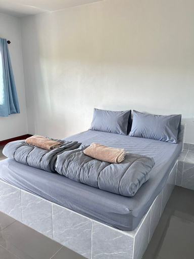 Bedroom 13