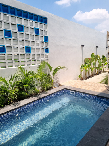 Sport & Beauty 3, ruma lanka villa with private pool in solo, Solo