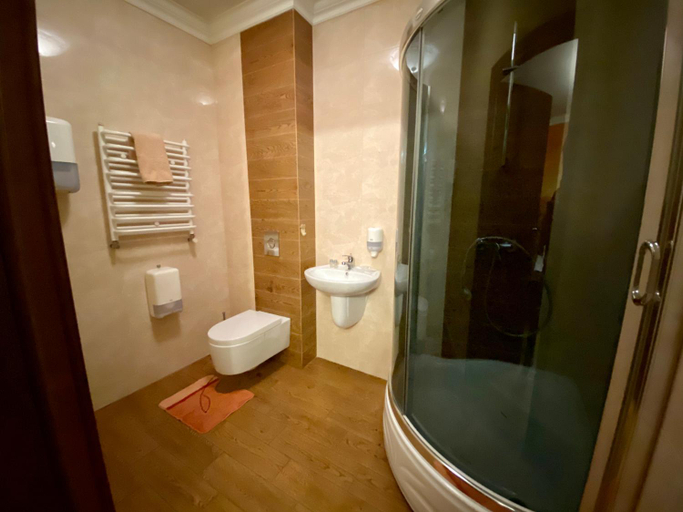 Bathroom, AmberRoom, Gdańsk